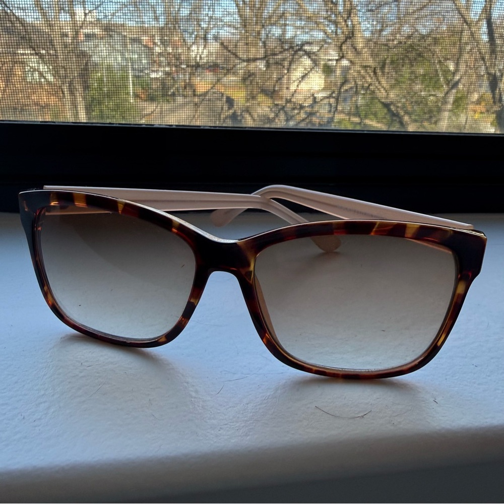 Max Studio Brown Tortoise Sunglasses